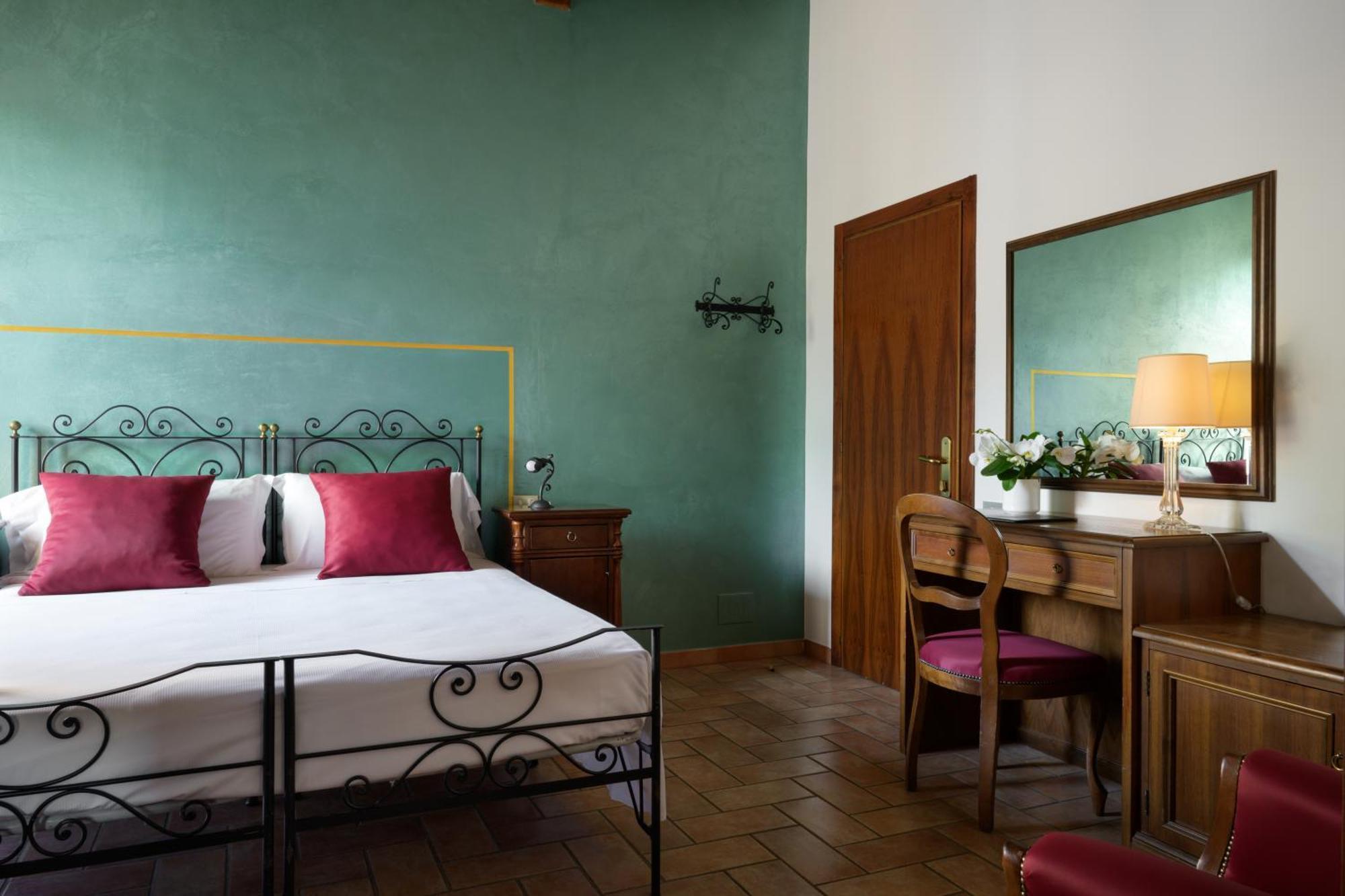 Hotel San Marco กุบบีโอ ภายนอก รูปภาพ